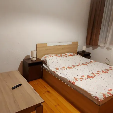 Vasi Affittacamere Dobrinishte